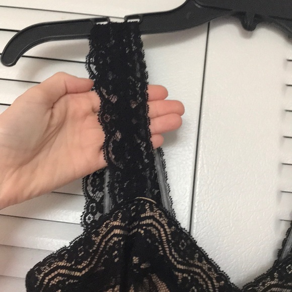 Nicole Miller lace Dress - Picture 4 of 7